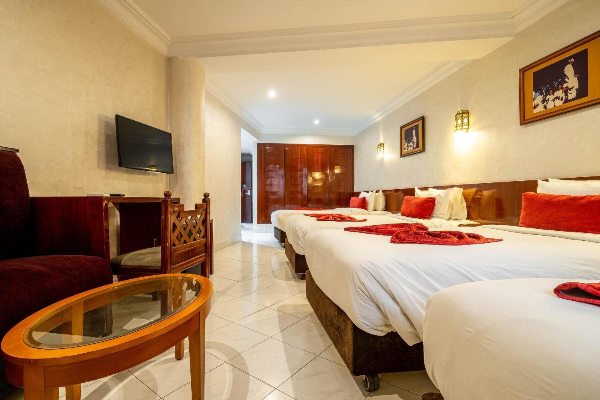 Center Hotel