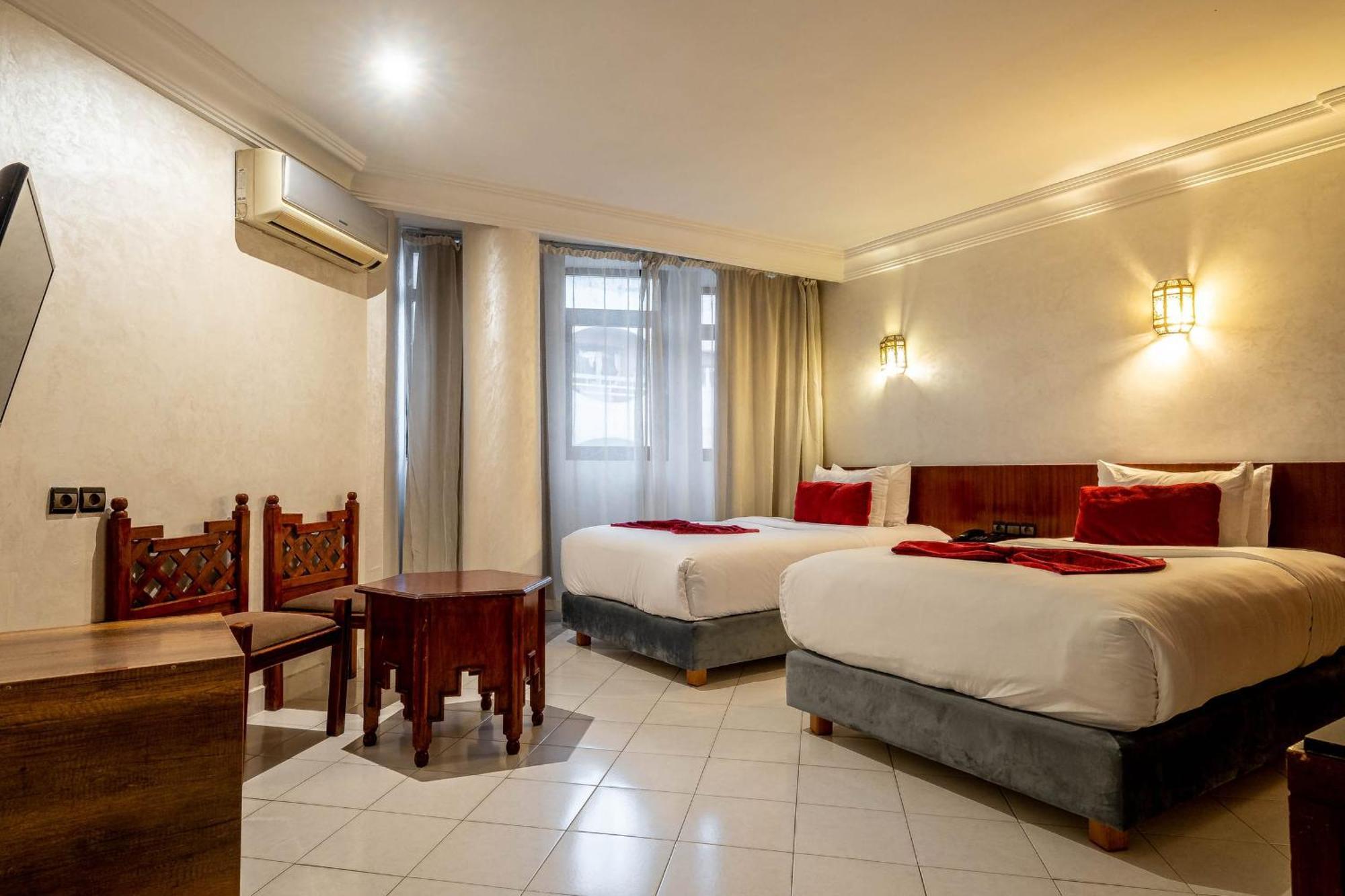 Center 3* Casa Blanca