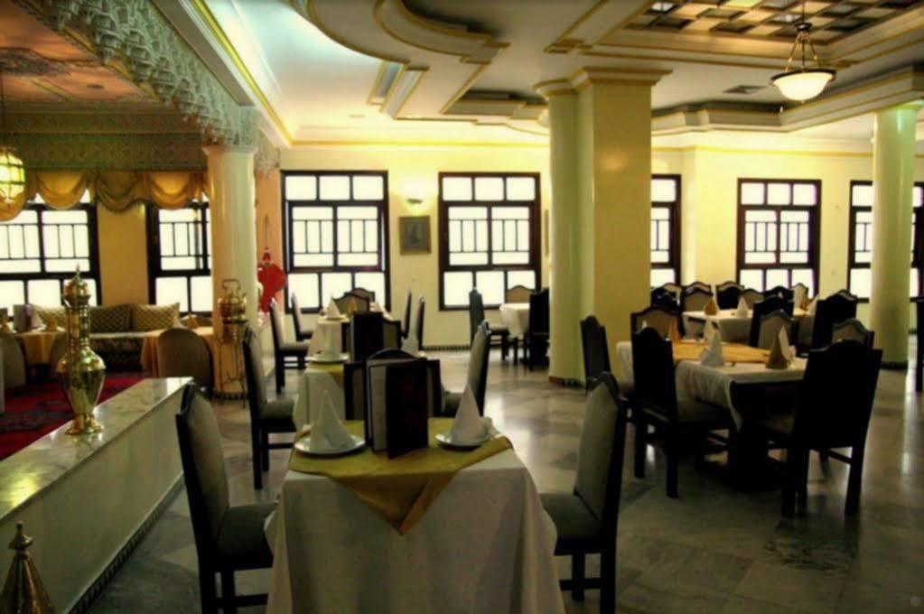Center 3* Casa Blanca